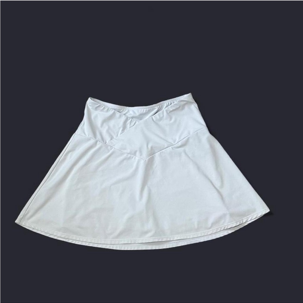 Criss Cross White Tennis Skirt by Kyodan
